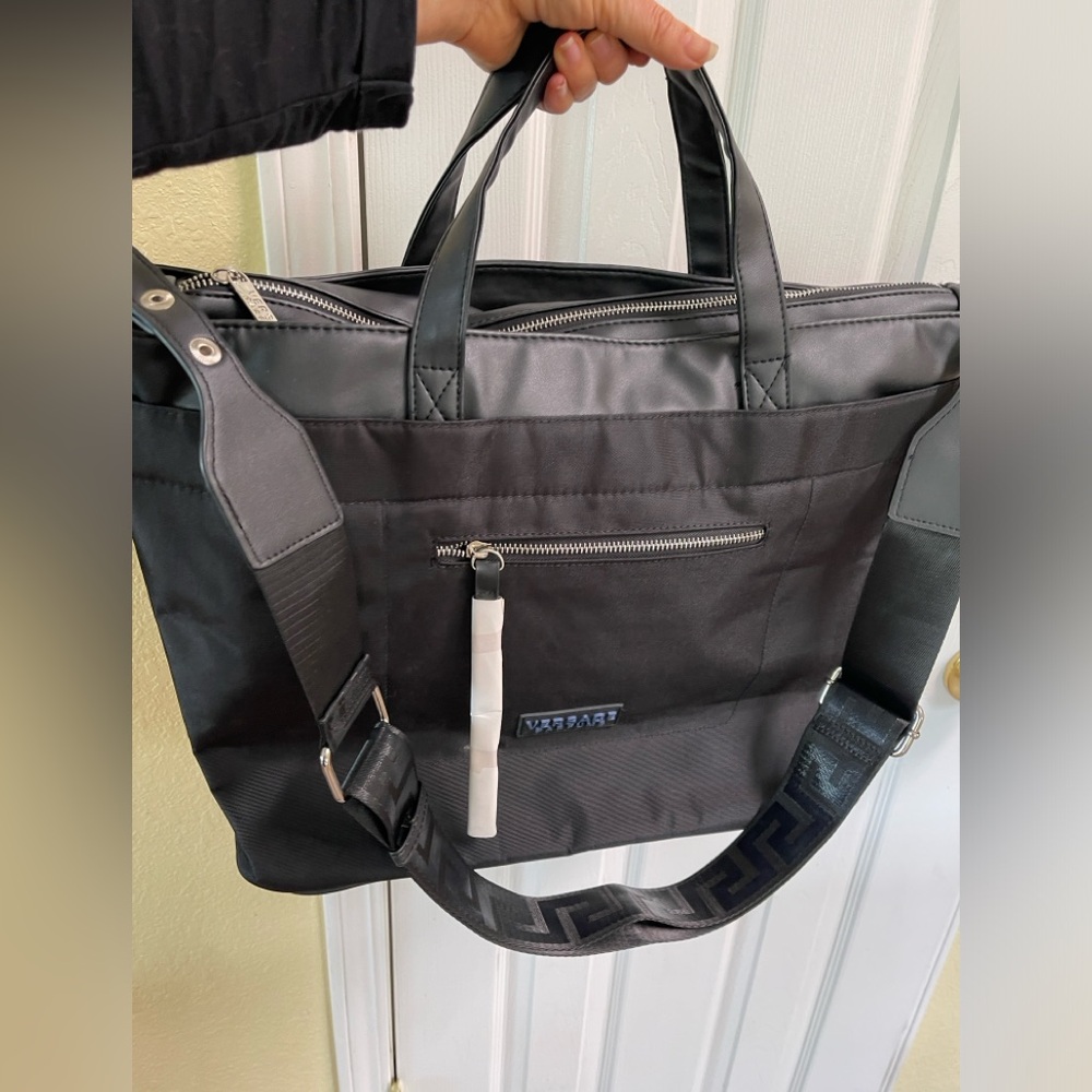 Black Tote Bag with Removable Strap - Unbranded